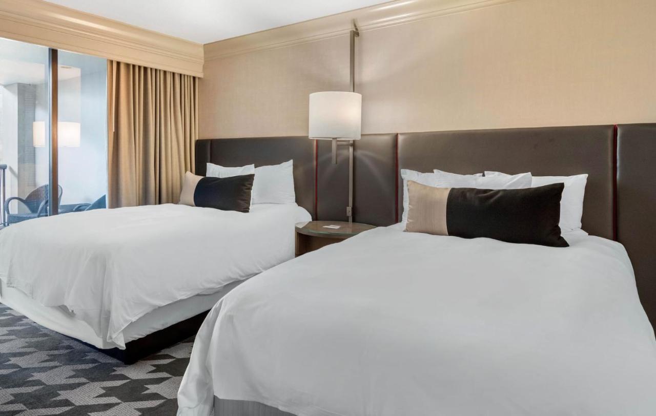 Omni At Centennial Park Hotel